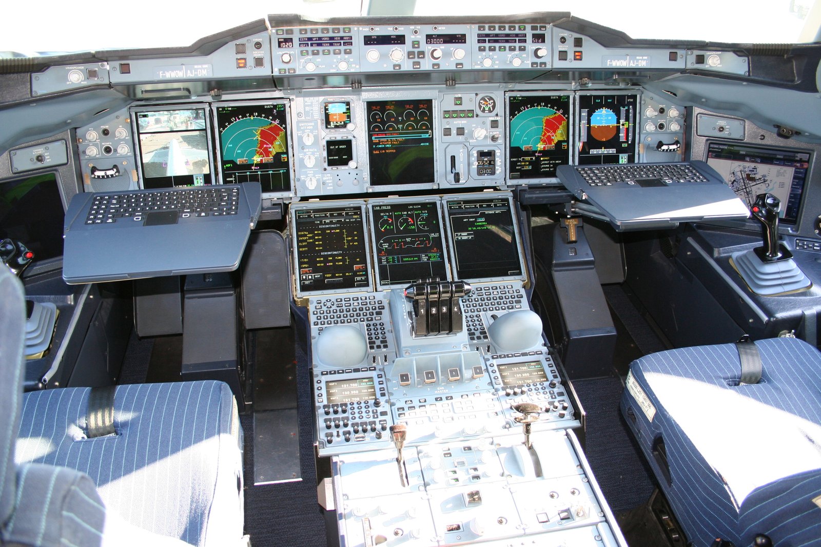 Collaudi Boeing 777-9 a Moses Lake: Come Funziona il Trailing Cone per la Calibrazione dei Dati Aria